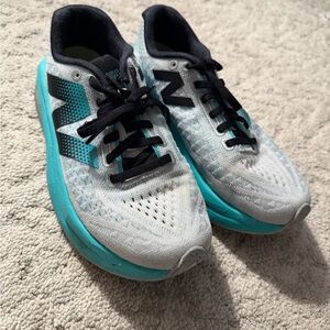 New Balance Women's Athletic Shoes - Teal and Black